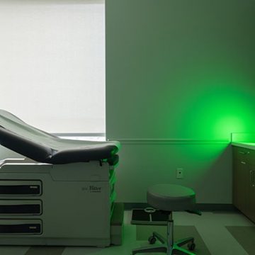 Neues Kopfschmerzzentrum an der UC San Diego Health eröffnet