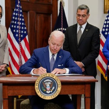 Der Gesetzgeber drängt Biden, den öffentlichen Gesundheitsnotstand wegen Abtreibung auszurufen
