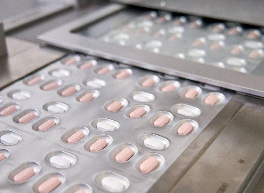 Der deutsche Gesundheitsminister will den Einsatz des COVID-Behandlungsmedikaments Paxlovid fördern