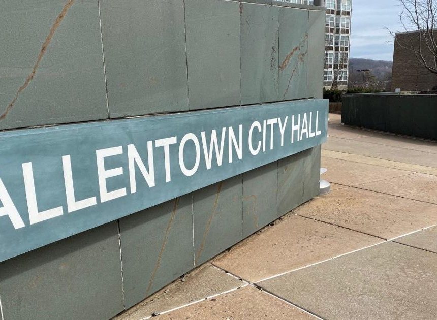 Redner sprechen auf der Sitzung des Stadtrats von Allentown über die Notwendigkeit, ARPA-Gelder für Unterhaltung und Tourismus einzusetzen |  Lehigh Valley Regionalnachrichten