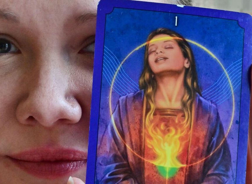 Colorado Springs Tarotkartenleser sehen, wie Tarot in den Mainstream eintritt |  Kultur & Freizeit