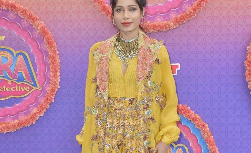 Freida Pinto gibt zu, „stereotype Rollen für die Darstellung“ übernommen zu haben – Inside NoVA