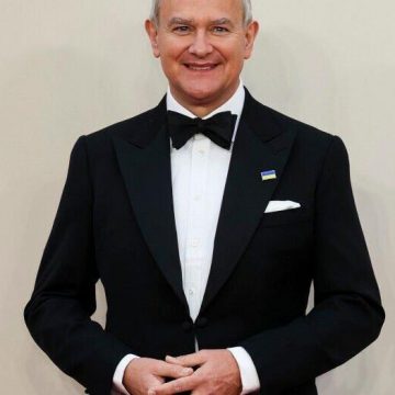 Hugh Bonneville: Downton Abbey nahm seinen Lauf – Crow River Media