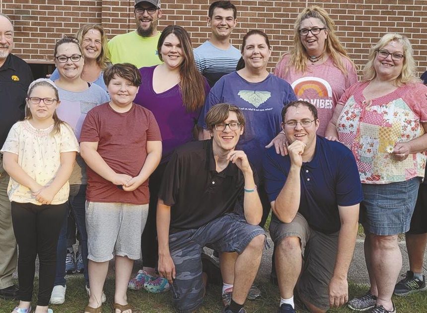 Shoreline-Spieler öffnen den Hut vor Broadway III – Iosco County News Herald Shoreline-Spieler öffnen den Hut vor Broadway III – Iosco County News Herald