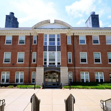 Das Hood College Science Center wird einem 20-Millionen-Dollar-Facelifting unterzogen – Frederick News Post