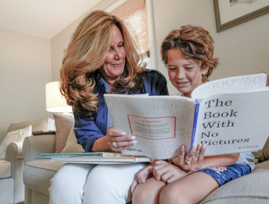 Alphabetisierungsexperten sagen, dass das neue RI-Gesetz die Wissenschaft der Leseerziehung schwächt