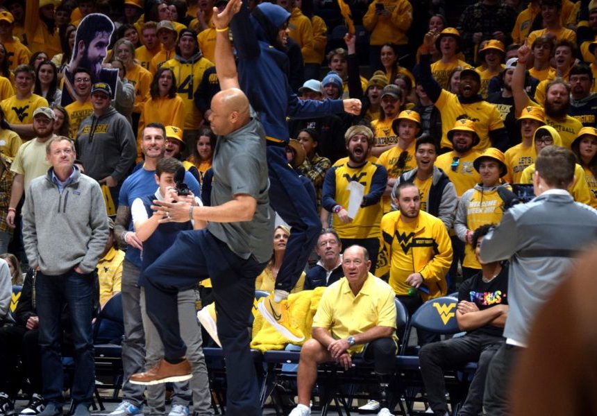 Erik Martin dankt West Virginia;  Aktuelle Bergsteiger reagieren auf Neuigkeiten