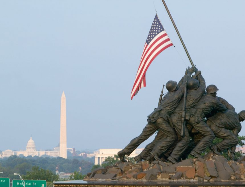 Tierarzt aus dem Zweiten Weltkrieg teilt herzzerreißende Gedanken über Amerika heute – OutKick