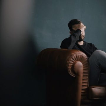 Gesundheitsexperten erklären, warum Migräne im Sommer schlimmer sein kann