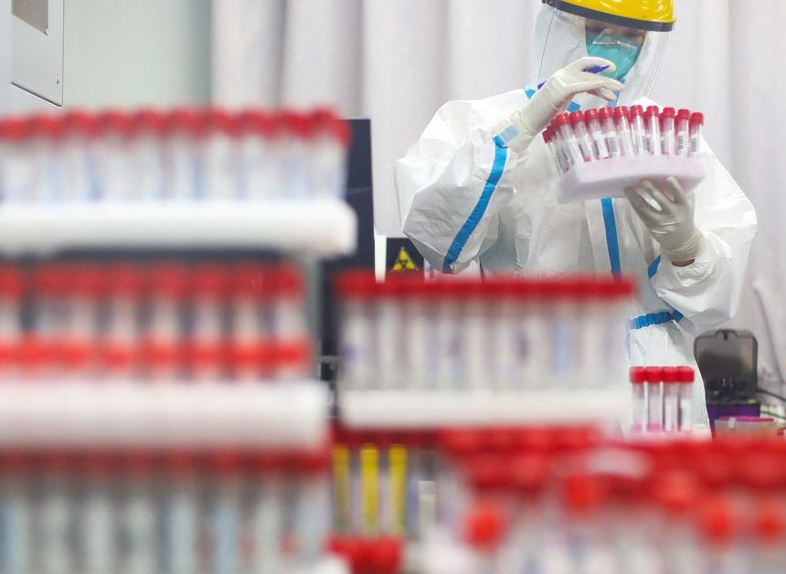 COVID und Pleite: Chinas privates Gesundheitssystem von strengen Coronavirus-Kontrollen betroffen