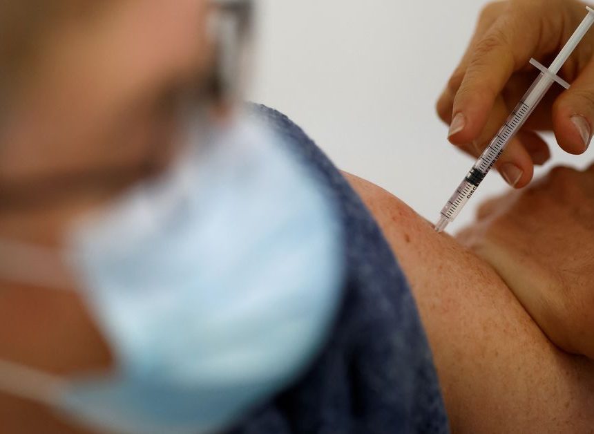 EU empfiehlt zweite COVID-19-Auffrischung für über 60-Jährige, sagt oberster Gesundheitsbeamter