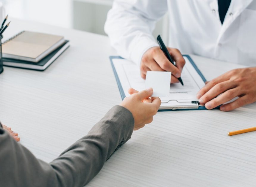 Befürworter des Gesundheitswesens fordern den Kongress auf, die Deckungslücke zu schließen, sagen, dass das Abtreibungsurteil die Dringlichkeit erhöht