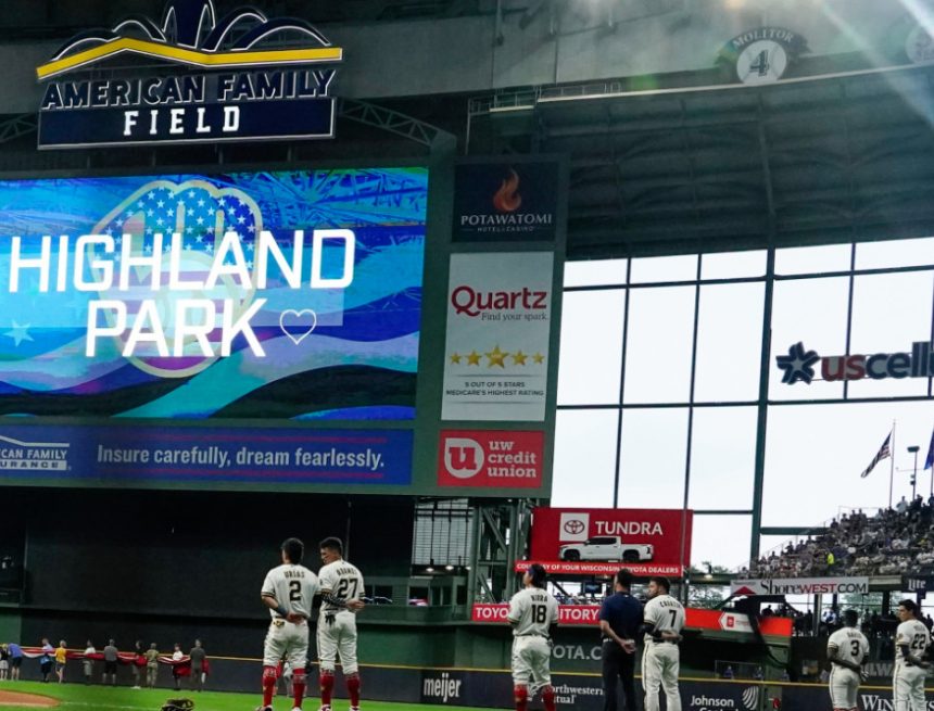 Chicagoer Sportmannschaften veröffentlichen Erklärungen nach Massenschießereien