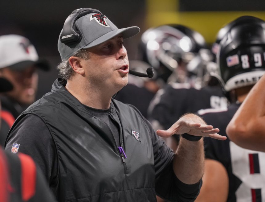 Wo steht der Trainer der Atlanta Falcons, Arthur Smith, unter den NFL-Trainern?