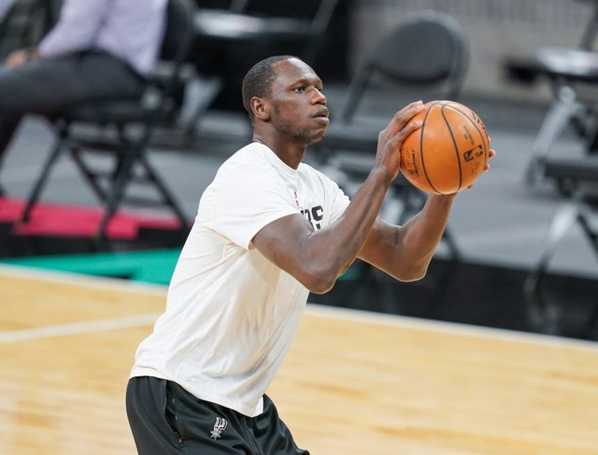 Bericht: Gorgui Dieng unterschreibt Free-Agent-Deal bei den San Antonio Spurs