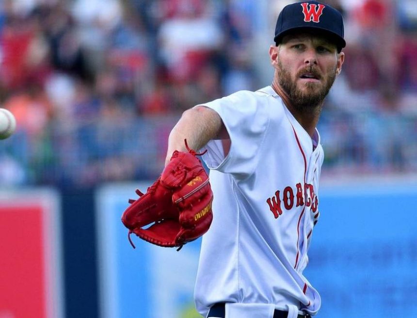 Chris Sale von Red Sox wurde nach Beginn der Reha beim Zerstören der Unterstandsbahn erwischt