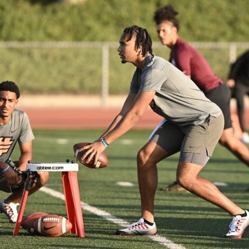 Die Hoffnungsträger der Heisman Trophy Young, Stroud und Williams arbeiten auf das Finale der Elite 11 hin
