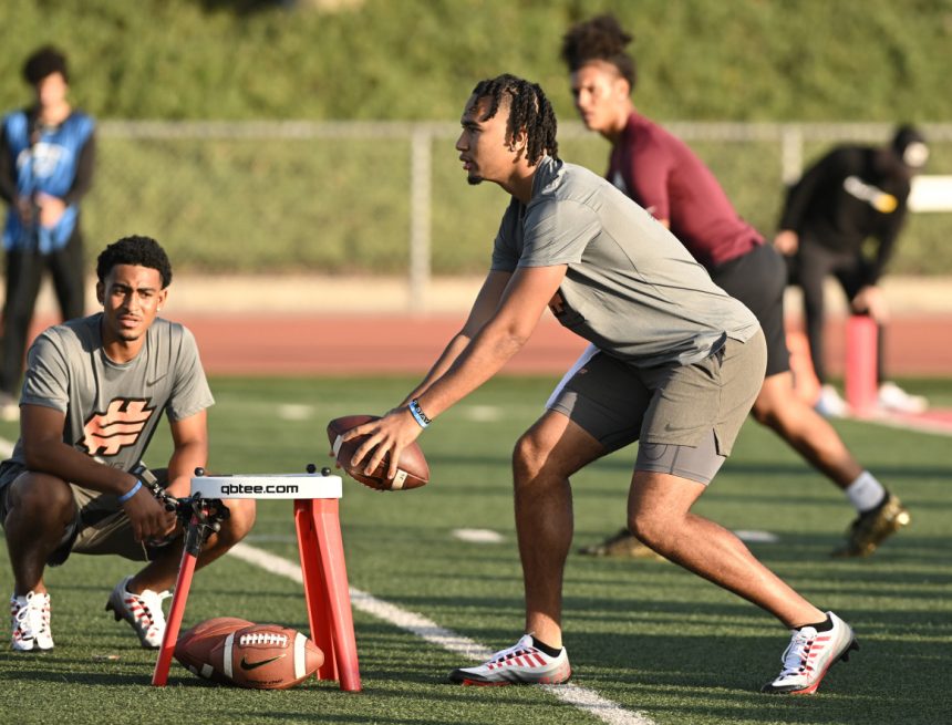 Die Hoffnungsträger der Heisman Trophy Young, Stroud und Williams arbeiten auf das Finale der Elite 11 hin