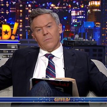 Greg Gutfeld nennt den Gesundheitsbeamten von Oregon „böse“, weil er behauptet hat, „Dringlichkeit ist der Wert der weißen Vorherrschaft“.
