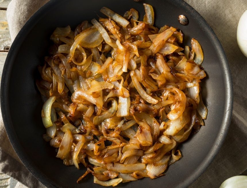 Laut Wissenschaft der beste Weg, Zwiebeln zu karamellisieren