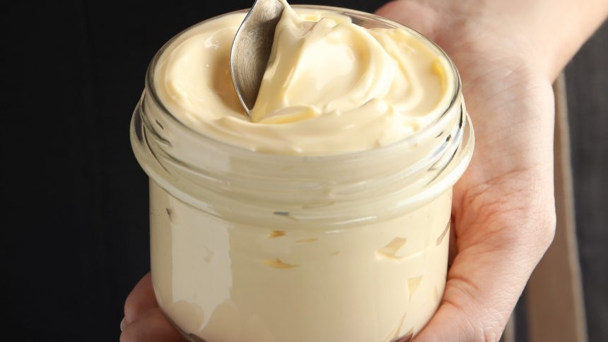 Warum manche Leute Mayonnaise ekelhaft finden, so die Wissenschaft