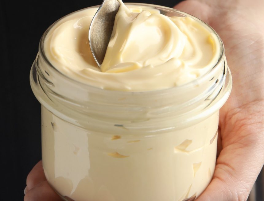 Warum manche Leute Mayonnaise ekelhaft finden, so die Wissenschaft