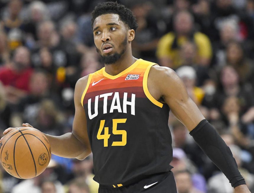 Donovan Mitchell tauscht Gerüchte aus: Jazz hört sich Angebote für Star-Torhüter an, Knicks will klagen, heißt es in Berichten