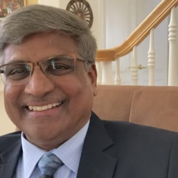 Der Direktor der National Science Foundation besucht San Diego, um über die Mission und die Investitionen der NSF zu sprechen