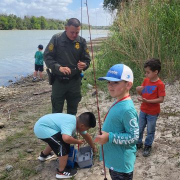 Das örtliche Wissenschaftszentrum bietet eintägige Sommercamps für Kinder an