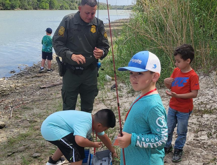 Das örtliche Wissenschaftszentrum bietet eintägige Sommercamps für Kinder an