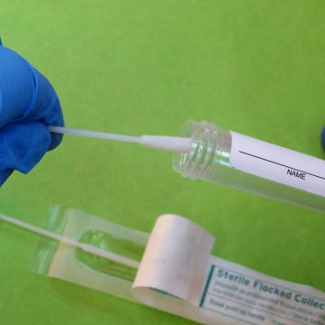Vergleich der aktuellen Coronavirus-Fälle in Connecticut mit der Nation