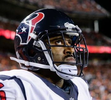 Ex-Texaner Tackle Duane Brown wegen Schusswaffe festgenommen