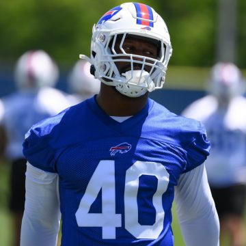 Von Miller sagt, er beabsichtige, den Sechsjahresvertrag von Bills zu erfüllen